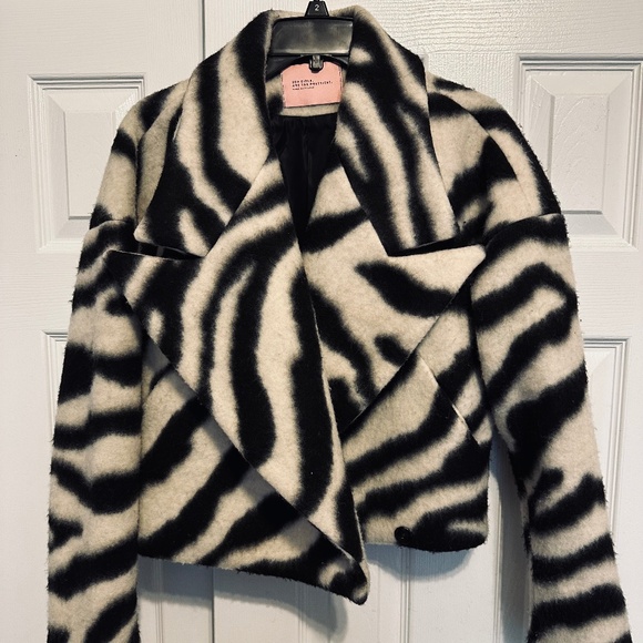 Wool zebra jacket, excellent quality - Picture 1 of 4